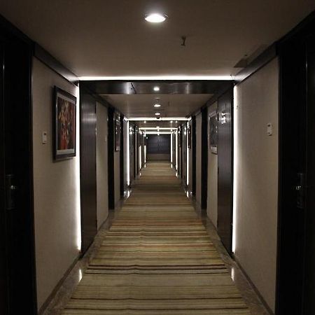 Hotel Siesta Hinjewadi Pune Extérieur photo