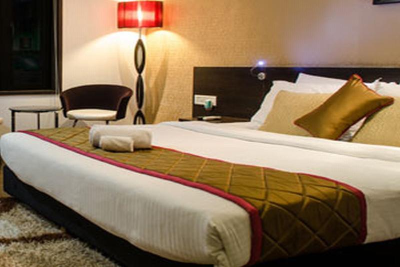 Hotel Siesta Hinjewadi Pune Extérieur photo